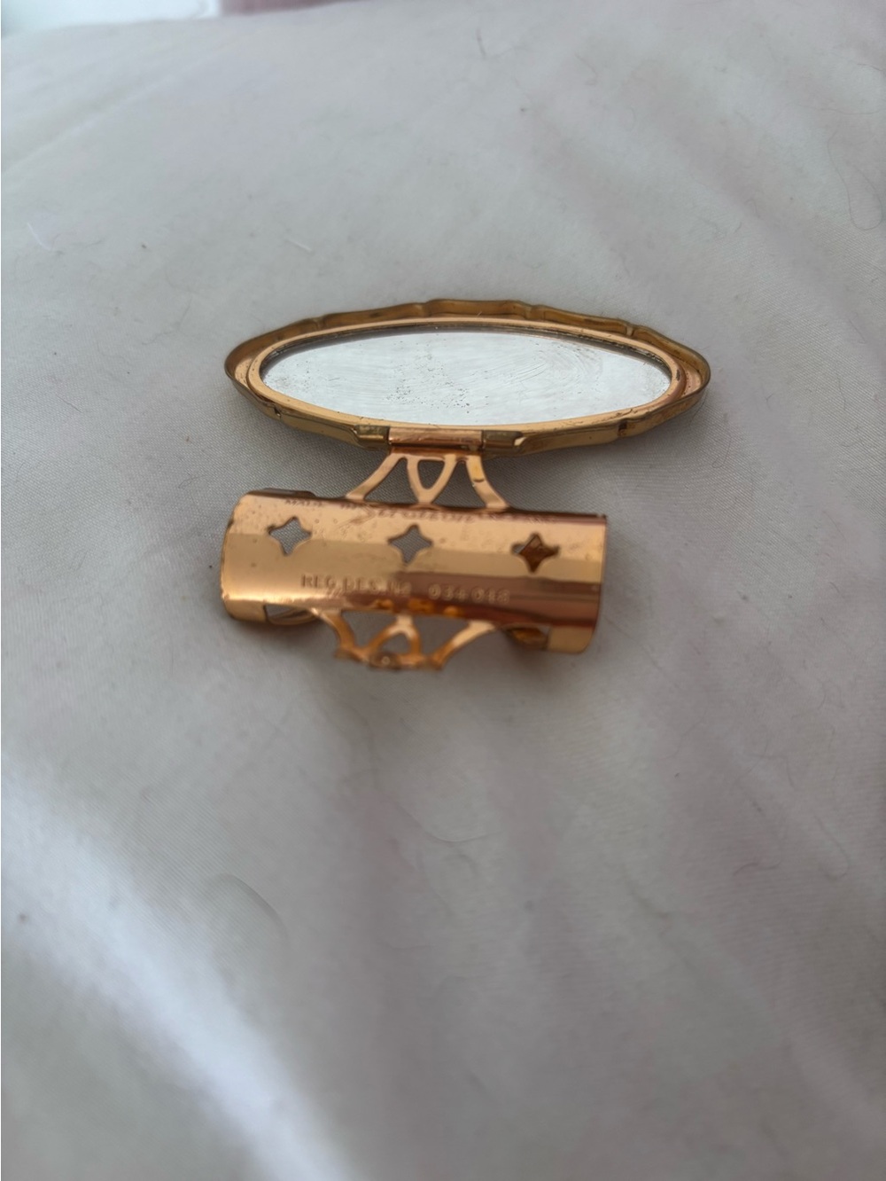 Stratton Pheasant Lipstick Compact - Picture 5 of 5